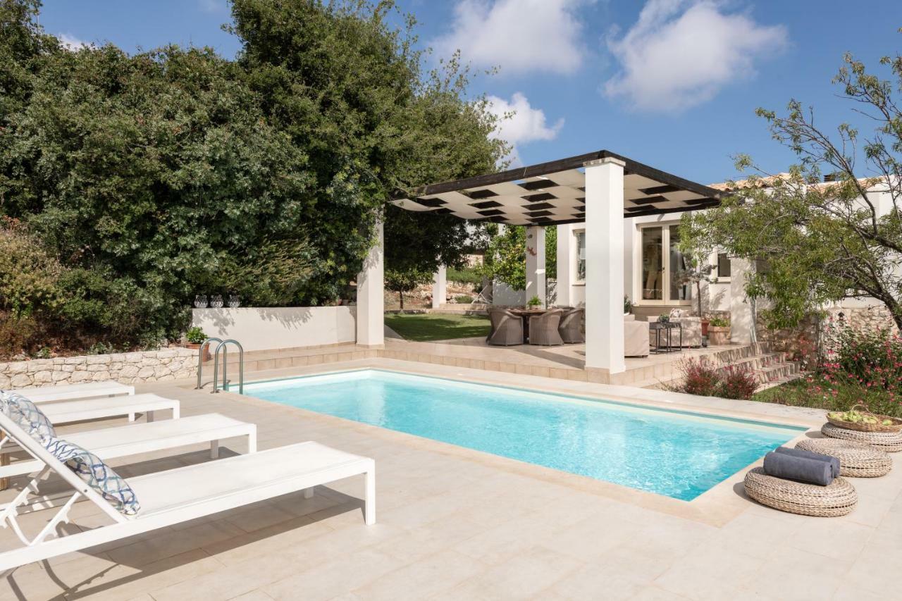 Levantes Luxury Home - Nature Inspired, Pool & Bbq, By Thinkvilla Prinés Екстериор снимка